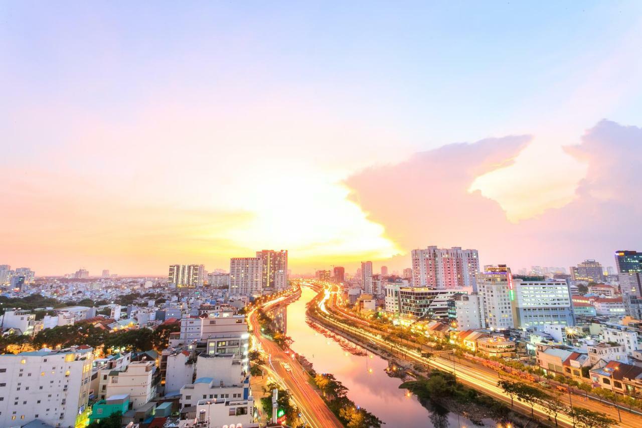 Spacious Saigon - Infinity Pool Signature Cidade de Ho Chi Minh Exterior foto